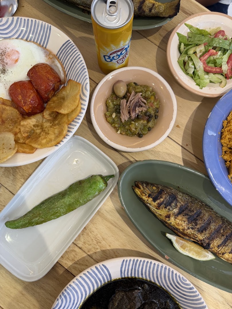 Zine Tunis: appetizing photo of restaurant food