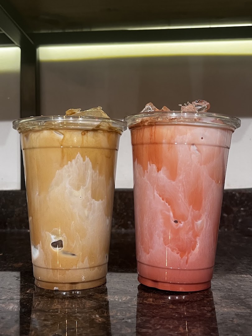 The Bull Co.: appetizing photo of venue drinks