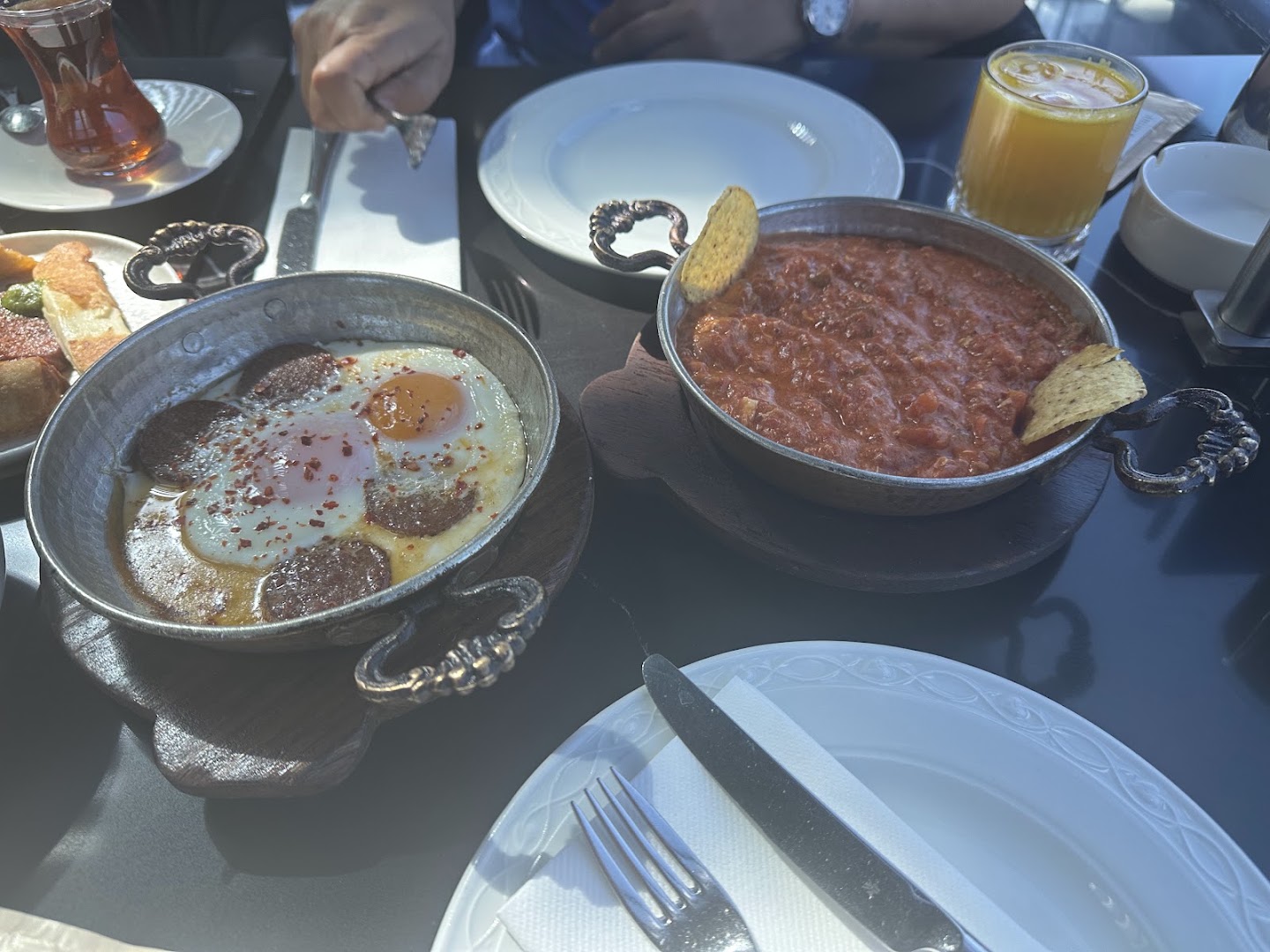 Azure Ankara: appetizing breakfast food photography