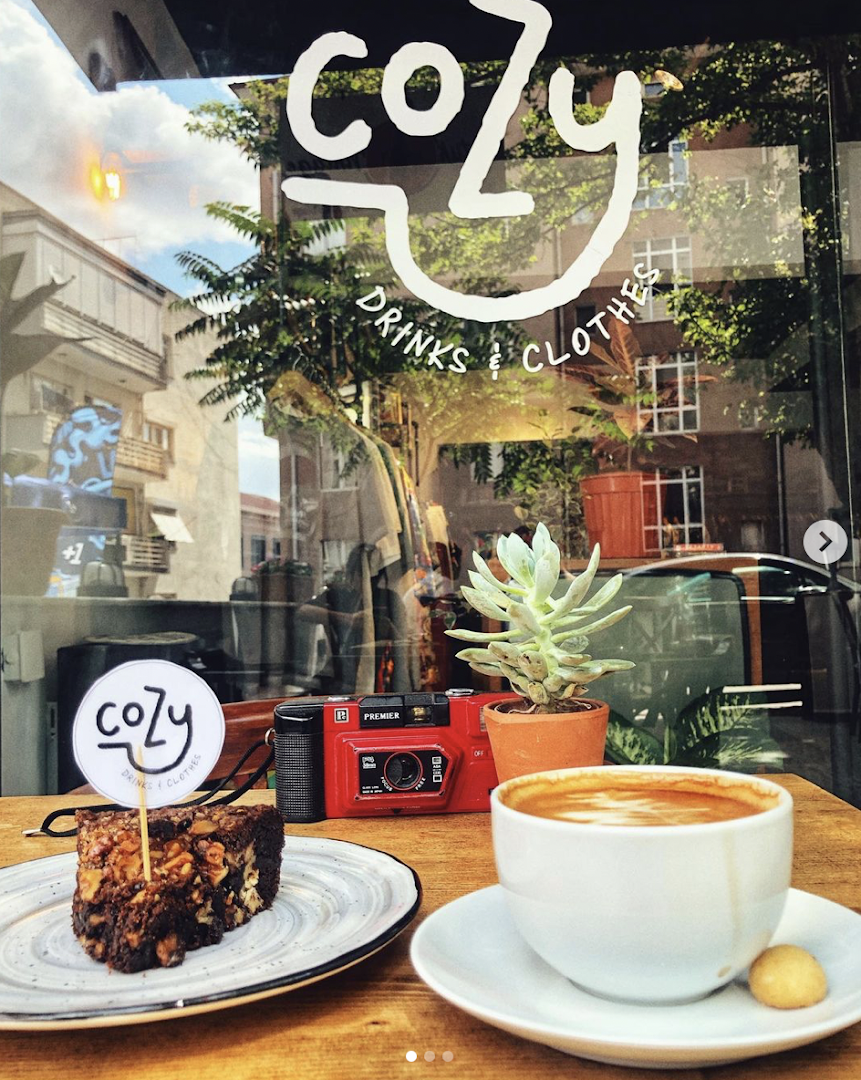Cozy Vintage Coffee: attractive, high-quality food and atmosphere