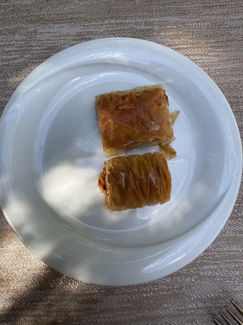 Fevzi Hoca Balık Lokantası: appetizing photo of restaurant dessert