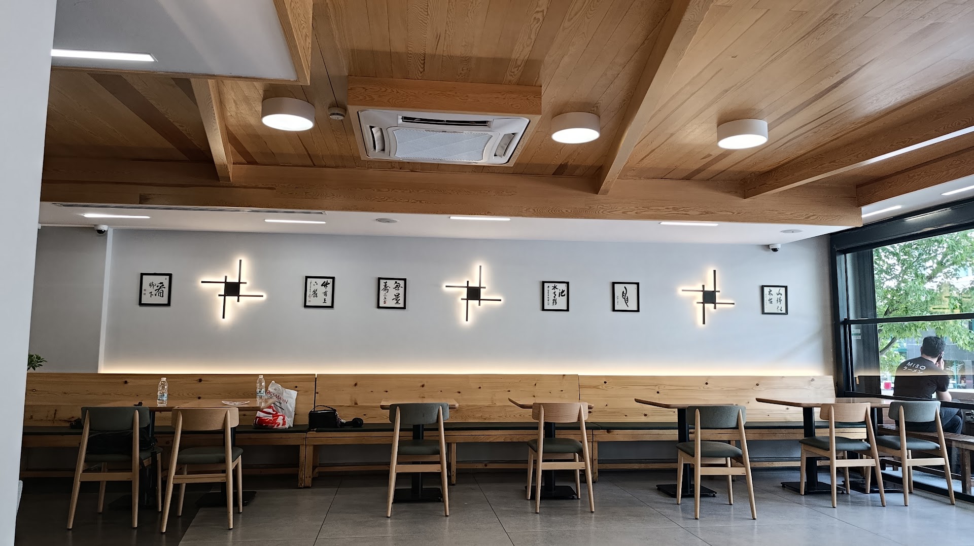 Miso Ramen Ankara: clean, professional interior shot