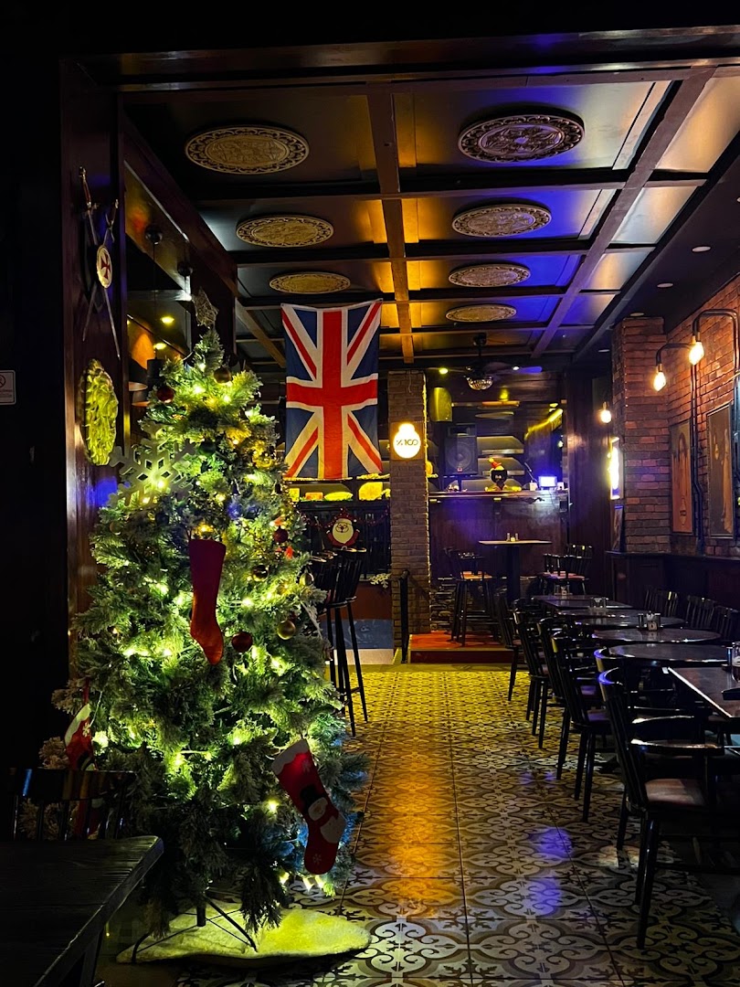 The York Pub and Bar: inviting atmosphere and professional quality