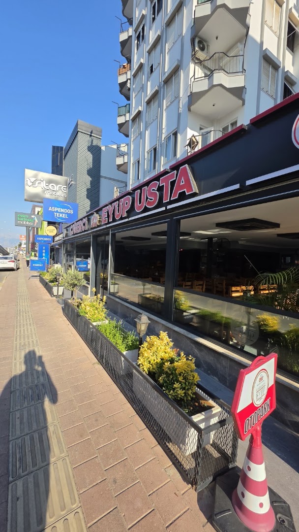 Ciğerci Eyüp Usta: clear exterior shot of restaurant