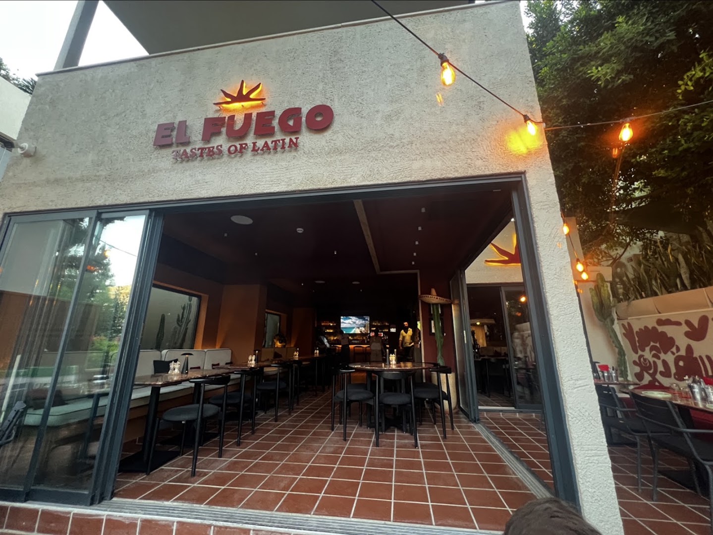 El Fuego: clear, inviting exterior restaurant shot
