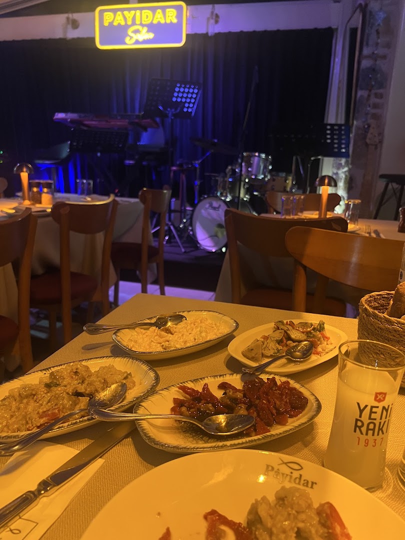 Payidar Salon: food and restaurant atmosphere