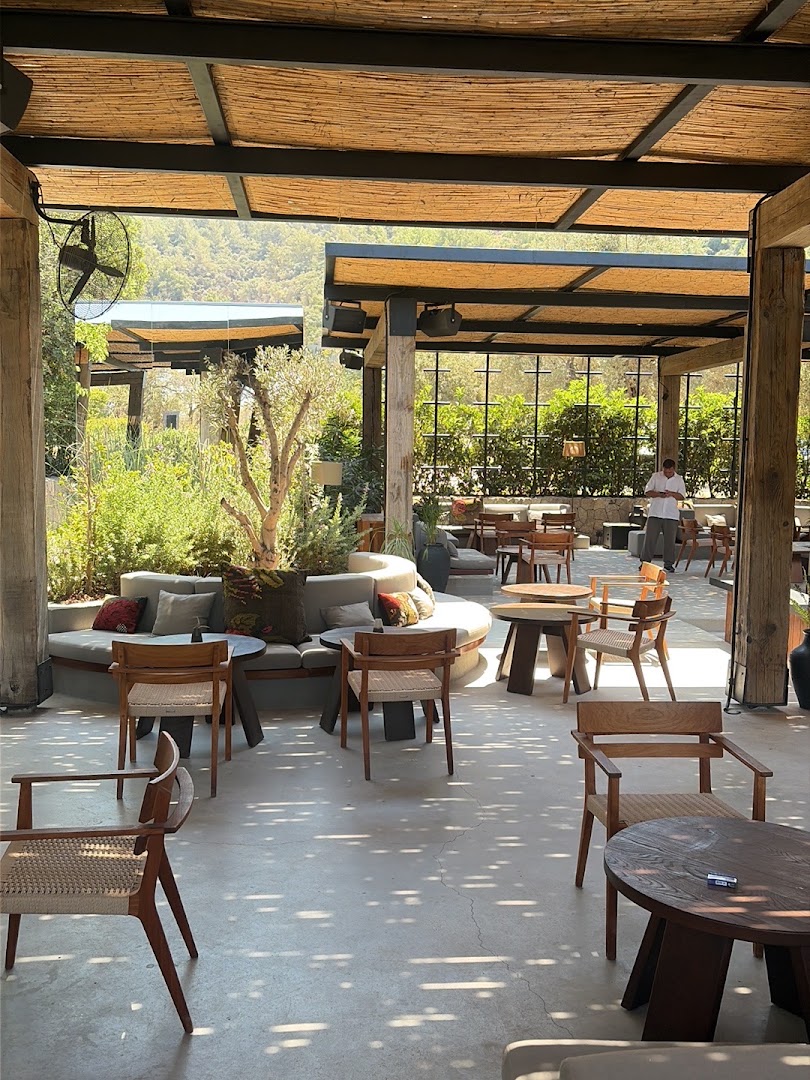 The Casa Cala: inviting and professional hotel terrace