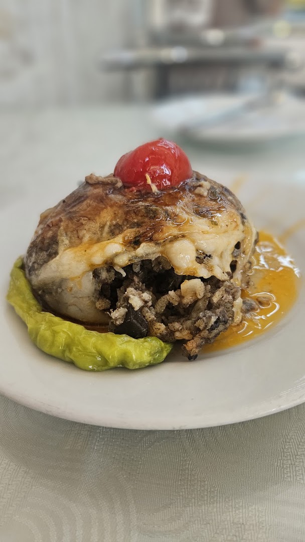 Balkan Piliç Lokantası: appetizing, high-quality food photography