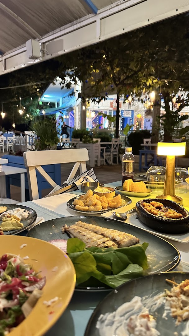 Cunda Balık: appealing restaurant atmosphere and food