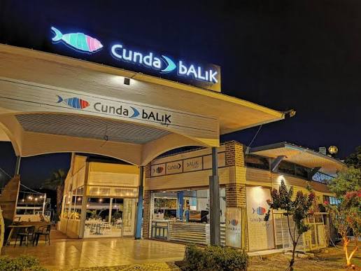 Cunda Balık: clear, professional exterior shot