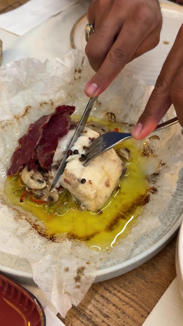 Gitta Gastro Meyhane: appetizing food preparation shot