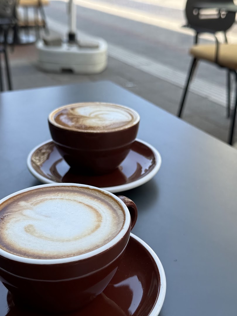 Keçi Coffee Roastery: appealing photo of coffee drinks