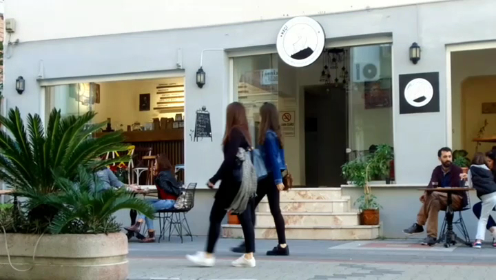 Keçi Coffee Roastery: clear view of venue exterior