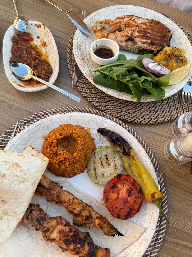 Meyy Restaurant: appetizing, high-quality food photography
