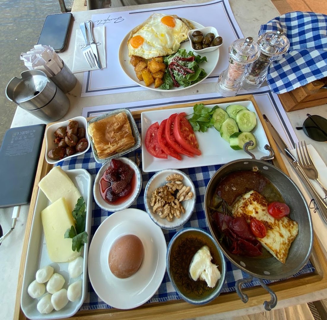 Santeli: appetizing and high quality food photo