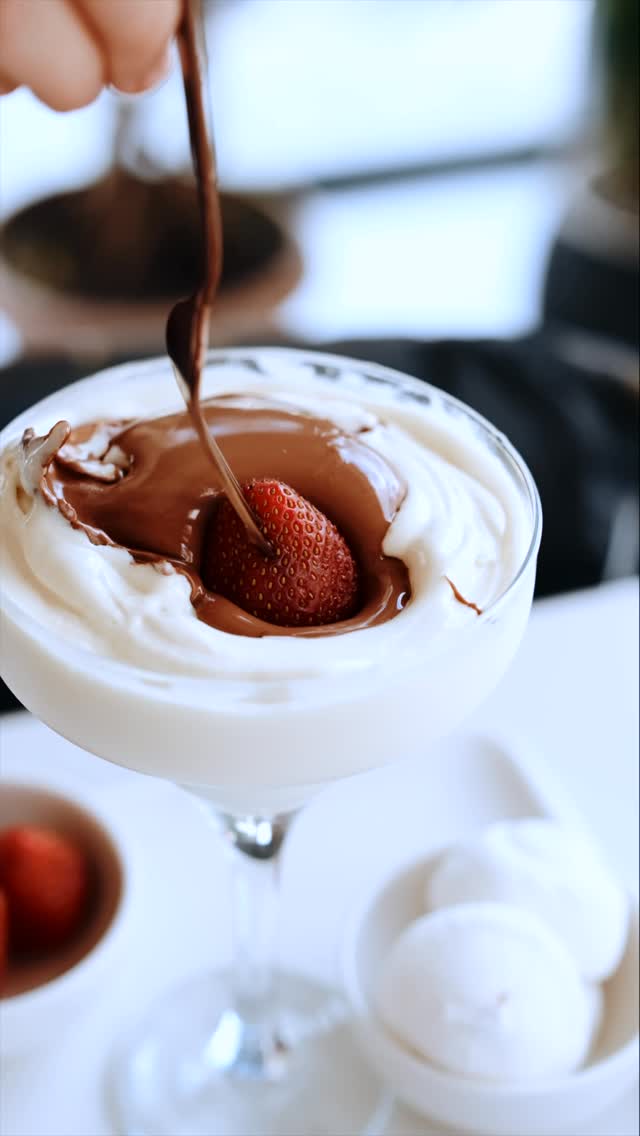 D'Chocolate: appetizing, high-quality product photo