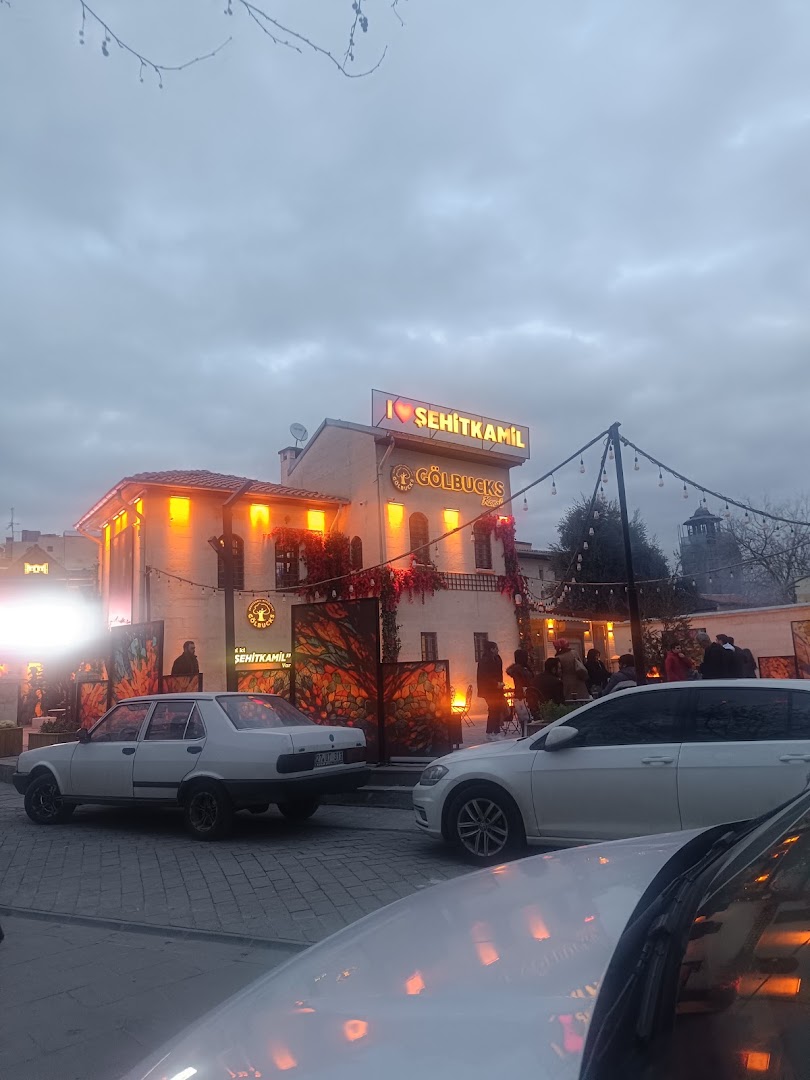 Gölbucks Konak: clear exterior shot of venue