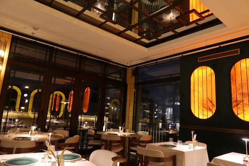 Abdibey: high quality interior atmosphere shot