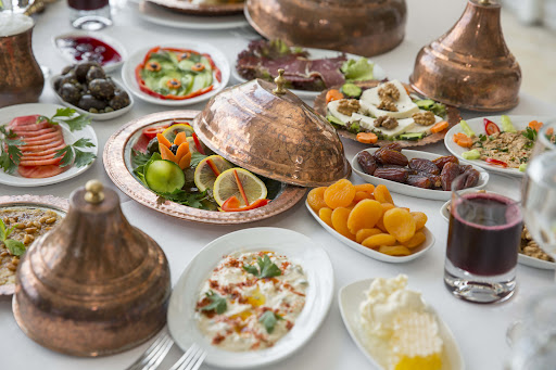 Matbah: appetizing, high-quality food photography