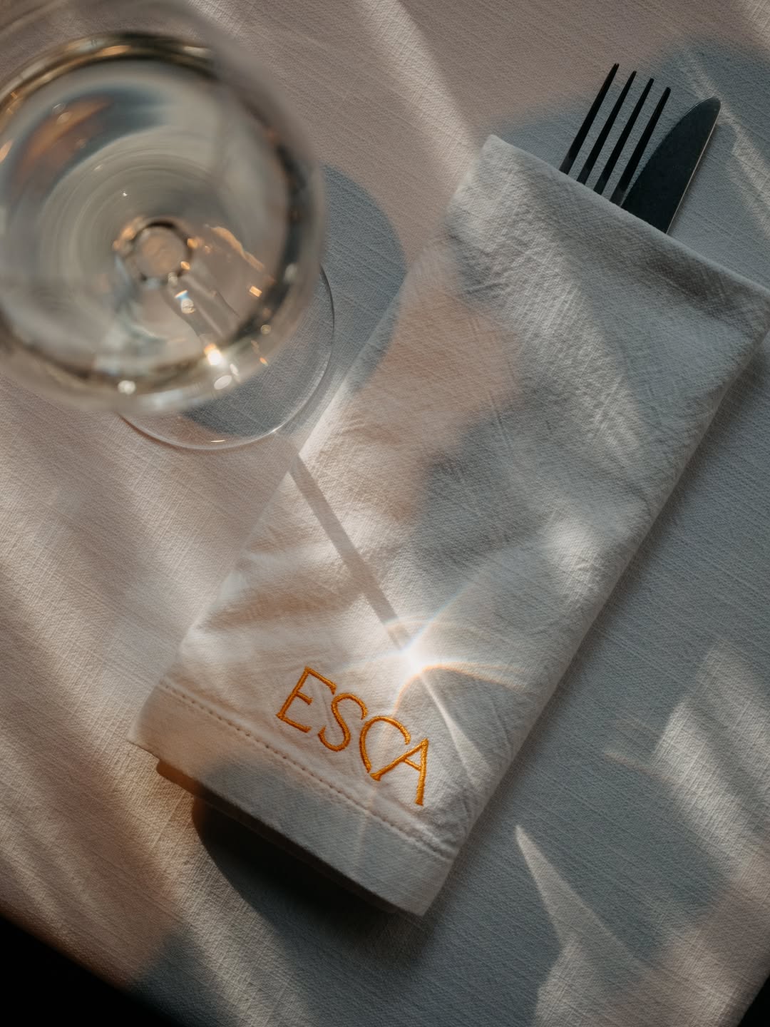 Esca: professional and aesthetic table setting