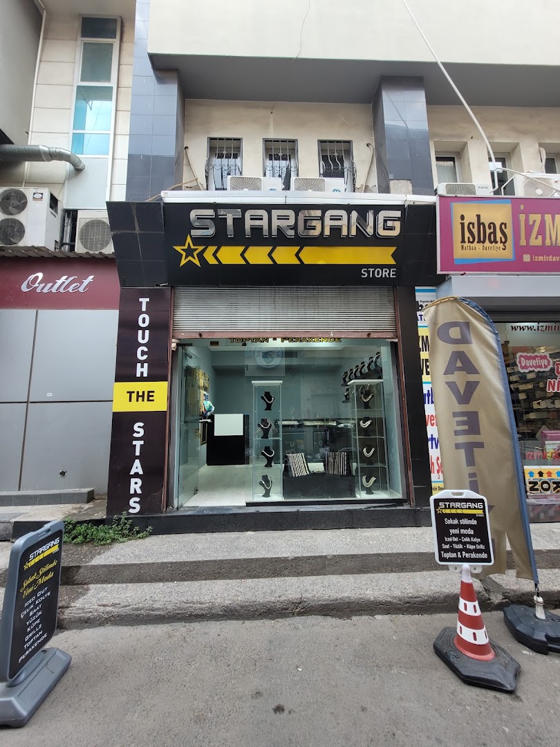 STARGANG Store: clear storefront photo showing branding