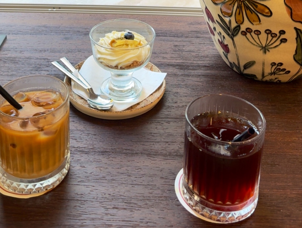Luz Collective: appetizing food and drink presentation