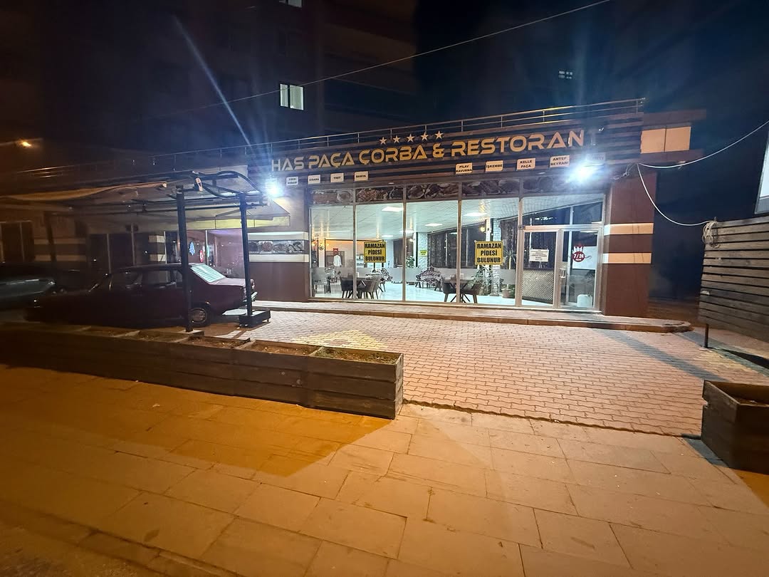 Has Paça Lokantası: clear exterior shot of restaurant