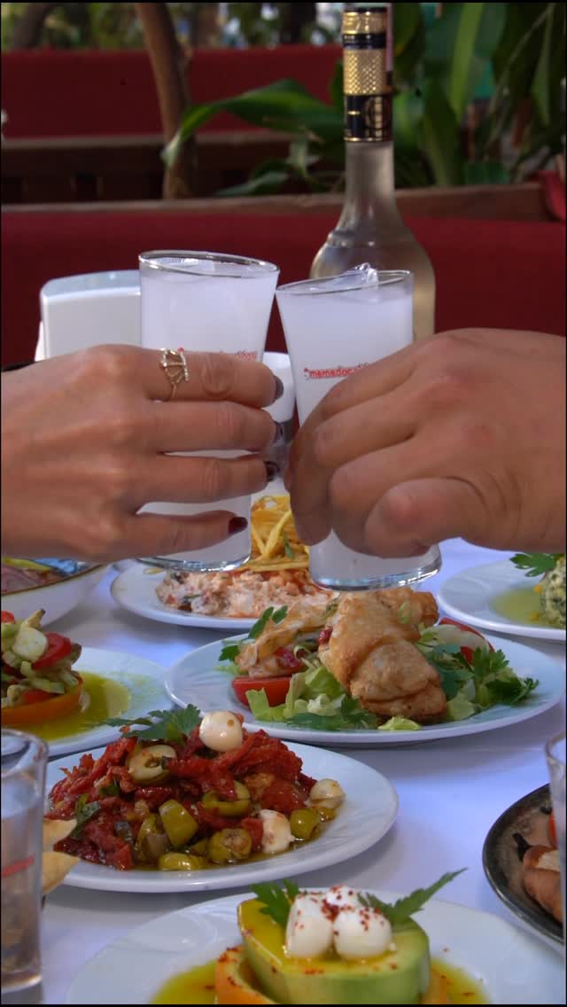 Mahal Ocakbaşı: appetizing food and social atmosphere