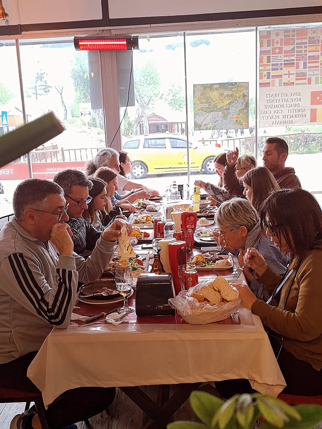 As Teras Mantı Evi: customers enjoying the meal