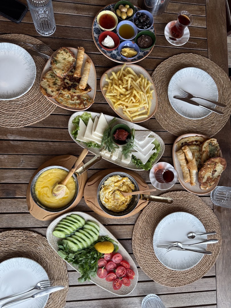 Terrace: appetizing, high-quality food spread photo