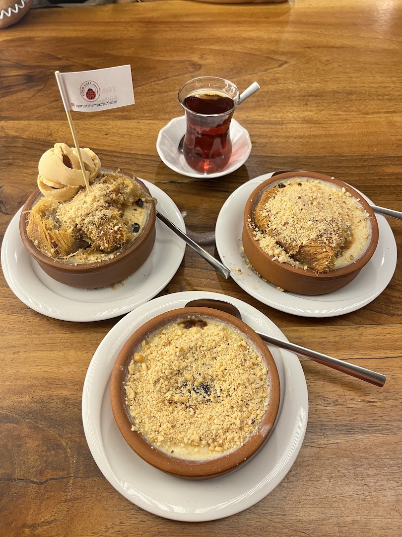 Uğur Usta Hamsiköy Sütlacı: appetizing photo of served food
