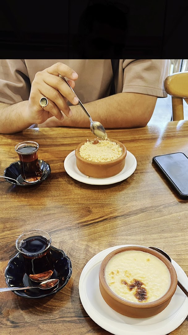 Uğur Usta Hamsiköy Sütlacı: clear photo of served food