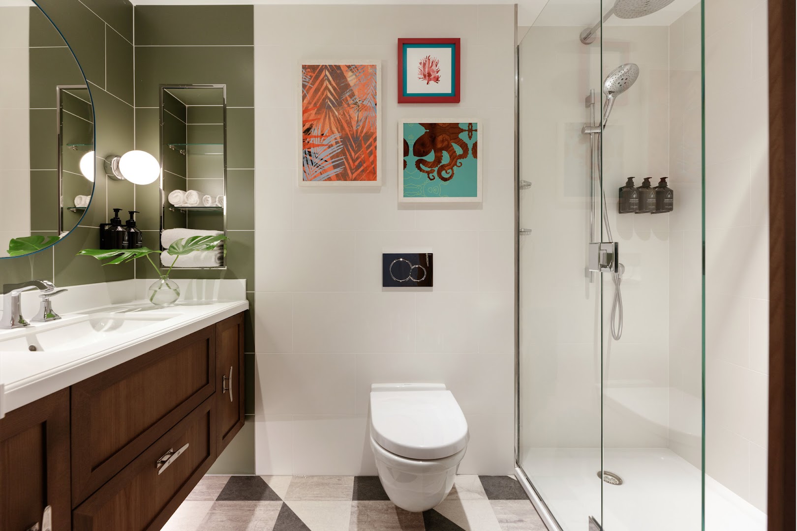Hotel Indigo Turks & Caicos Grace Bay: high quality hotel bathroom photo