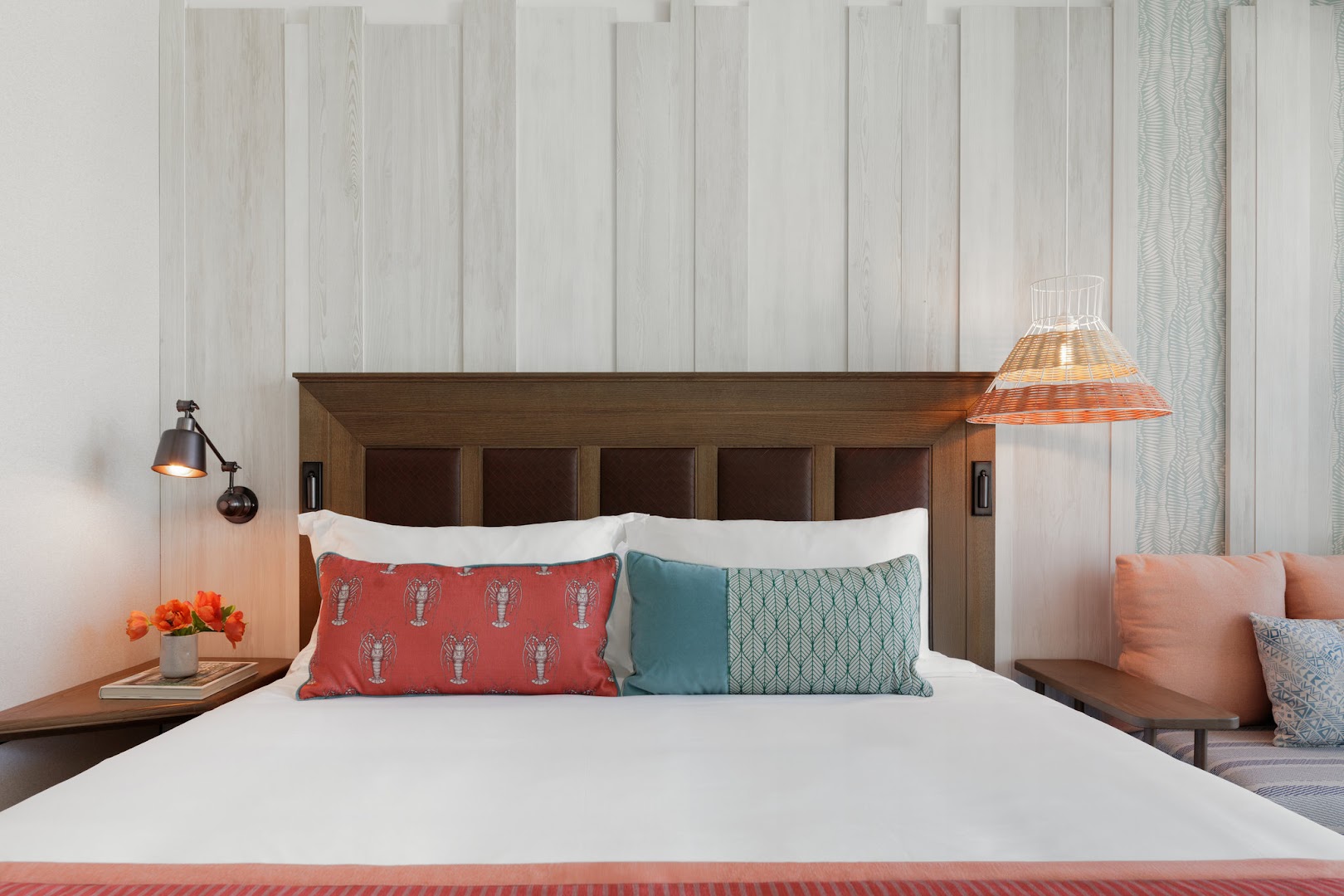 Hotel Indigo Turks & Caicos Grace Bay: high quality hotel room photo