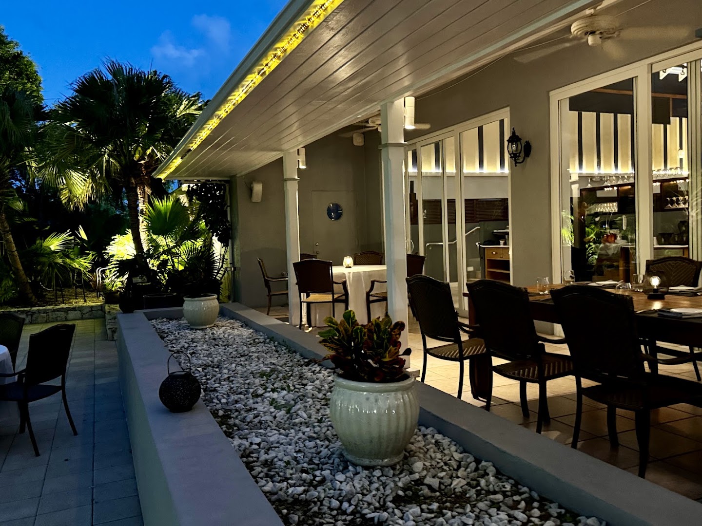 Opus Wine Bar and Grill: inviting and professional venue photo