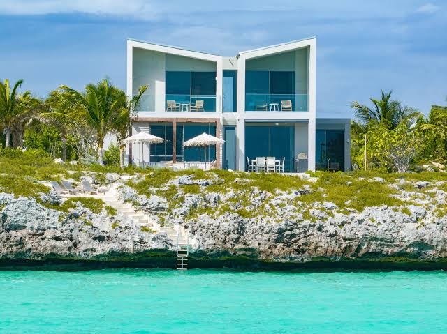 South Bank Resort: high quality exterior hotel shot