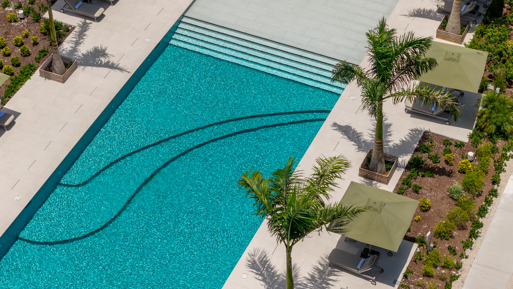 The Park at Grace Bay: high quality aerial pool view