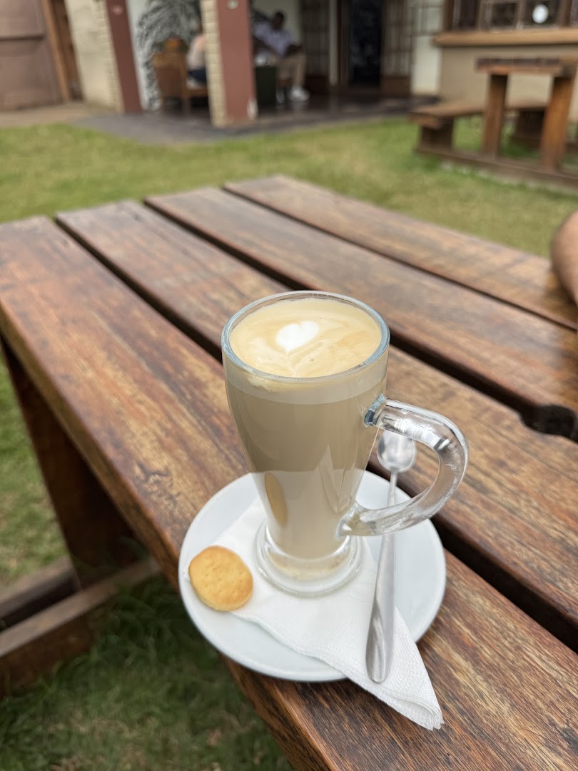 Gorilla Conservation Café: appetizing photo of served drink