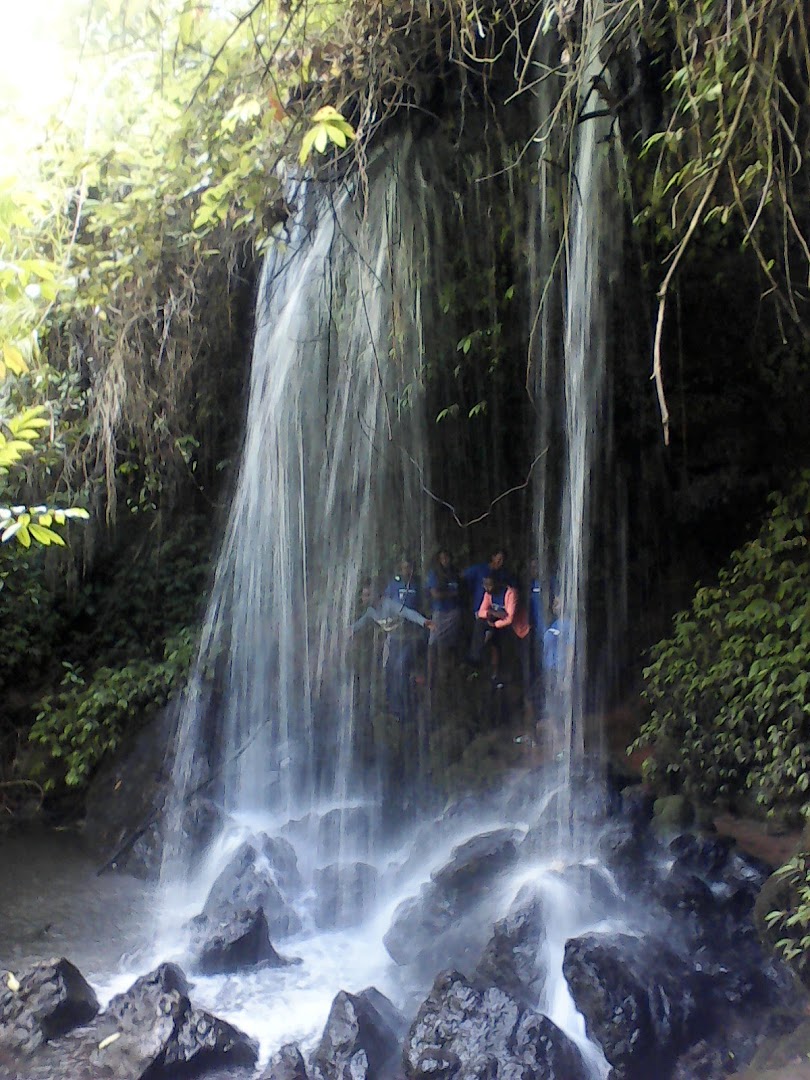 Amabere Ga Nyinamwiru Caves: venue's main attraction