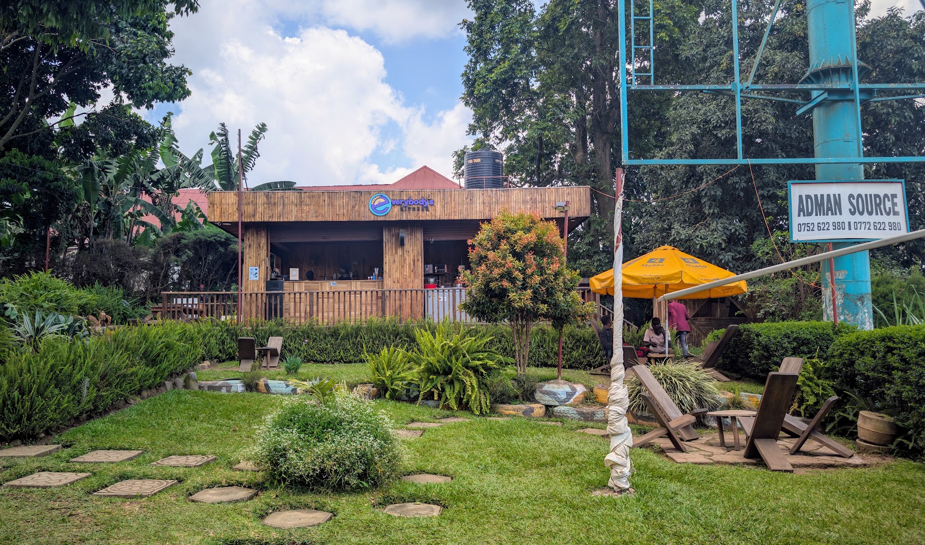Everybody's Kitchen (EBK): clear exterior shot of venue