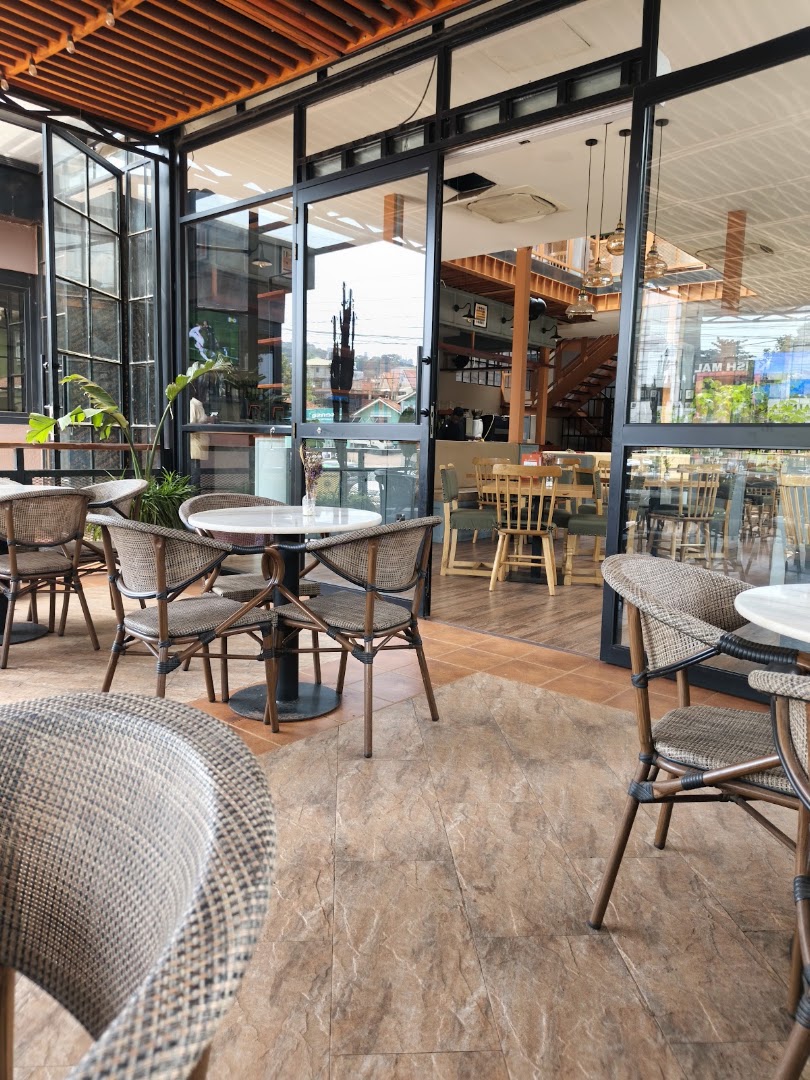 The Local: clear, inviting view of venue