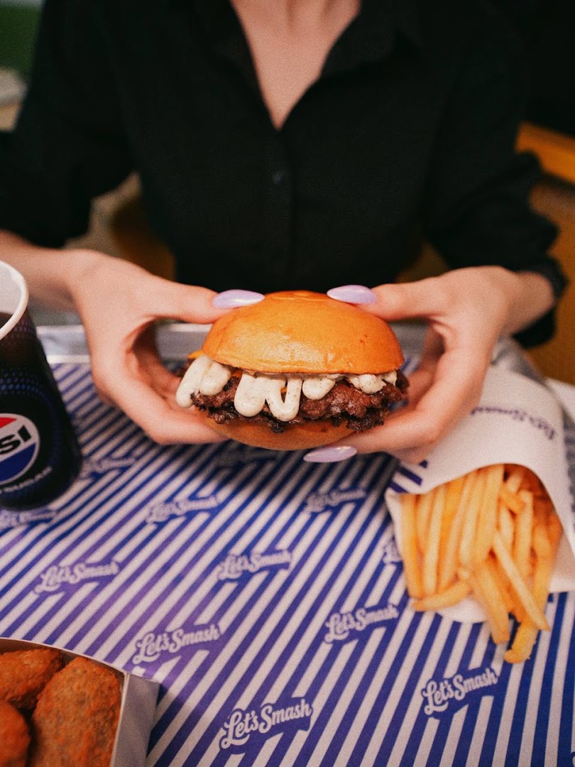 Let's Smash Respublika: appetizing food photography