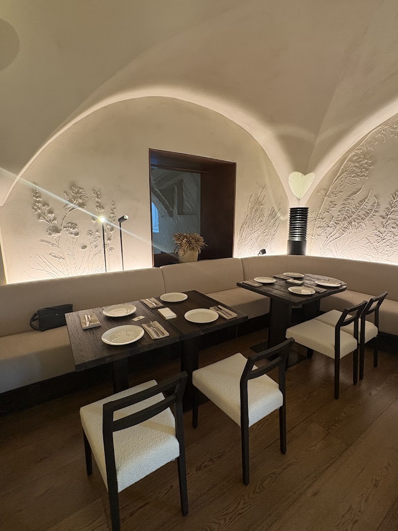 Steppe: attractive interior and atmosphere