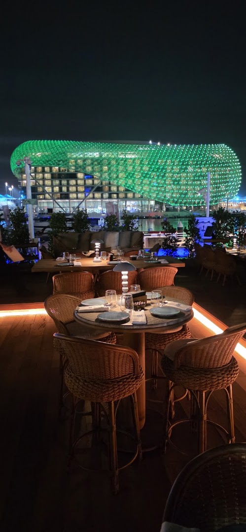 Bar du Port: beautiful atmosphere and venue view