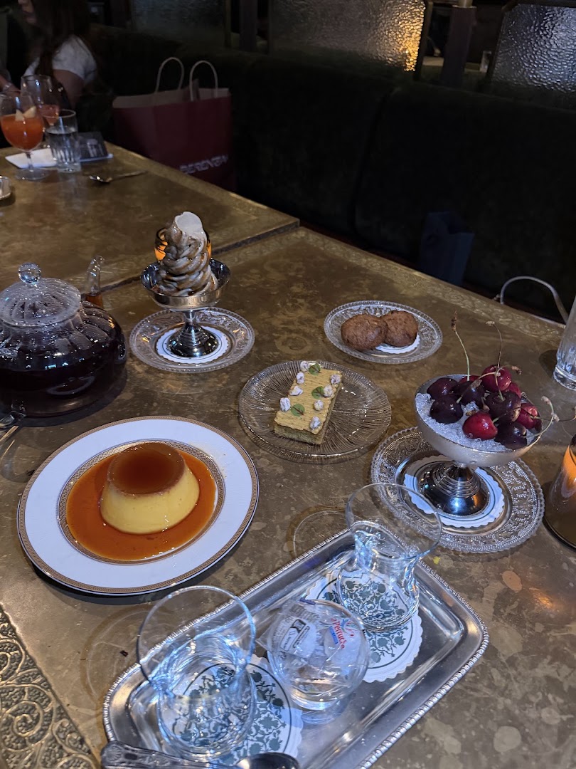 Berenjak: high quality food presentation photo