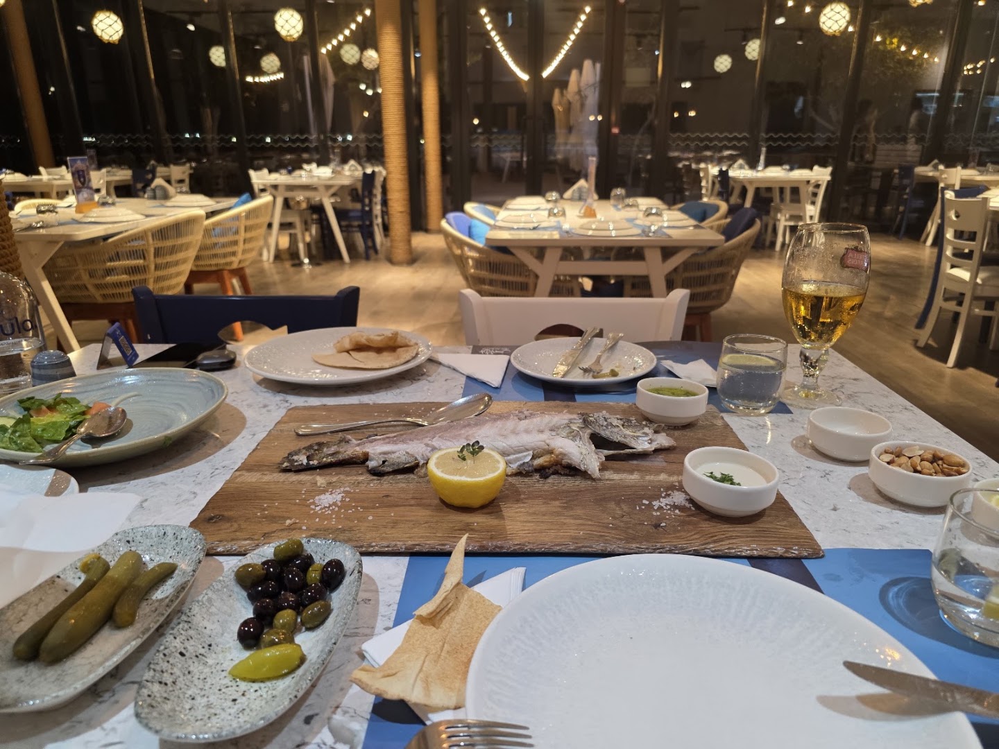 Ibn AlBahr: appetizing food and inviting atmosphere