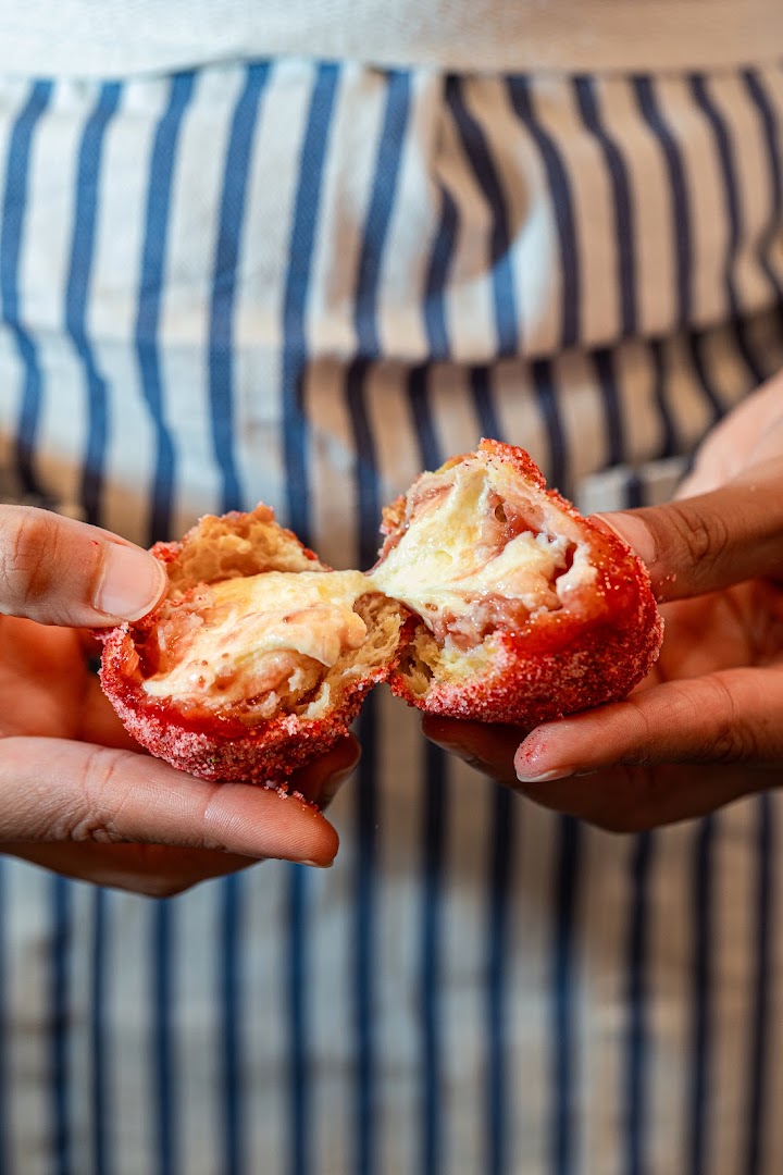 Lucky 2000: appetizing high quality food photo