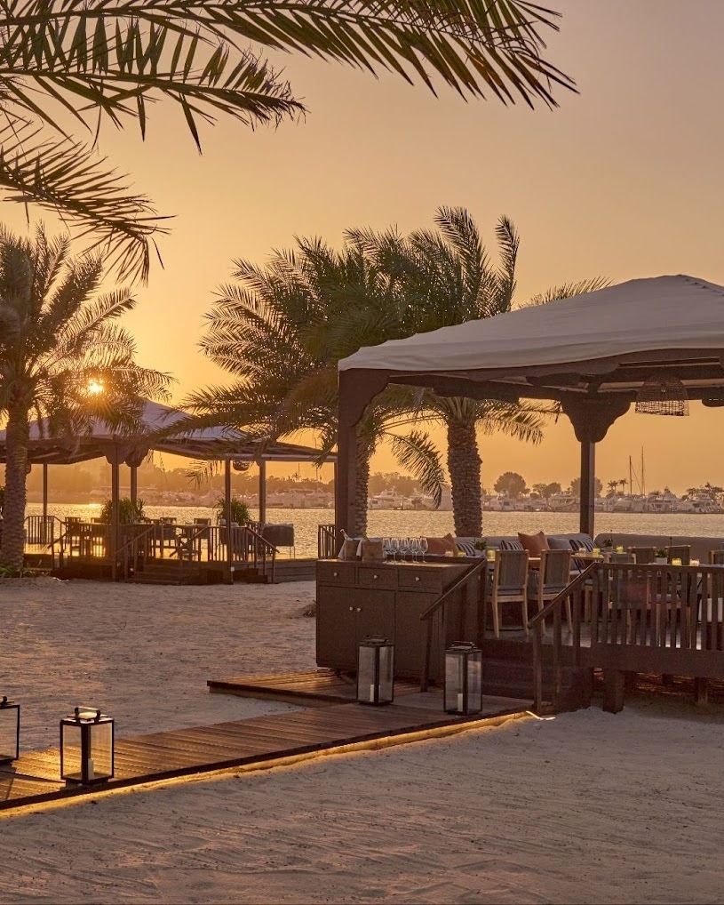 Sand & Koal: beautiful atmospheric restaurant terrace shot