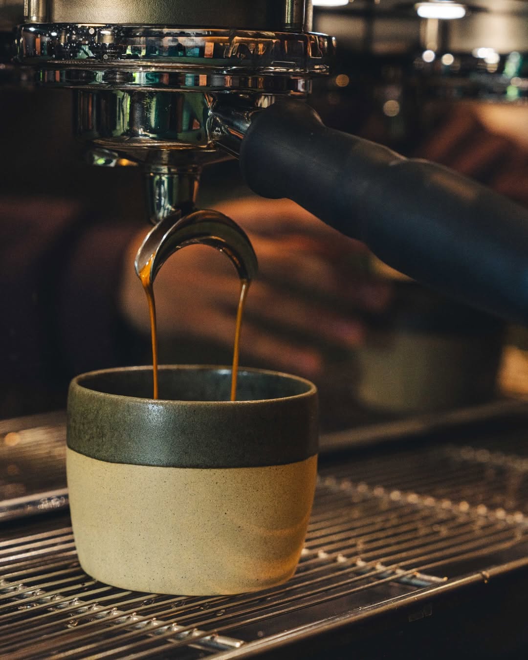 Saddle Café: high quality professional coffee shot