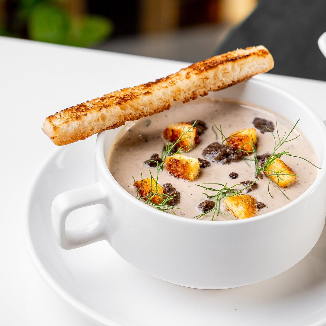The Crown Restaurant: professional, high-quality food photography